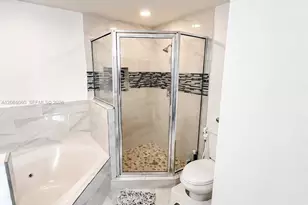 7900 Harbor Island Dr, North Bay Village, FL 33141 - Photo 21
