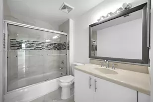 7900 Harbor Island Dr, North Bay Village, FL 33141 - Photo 37