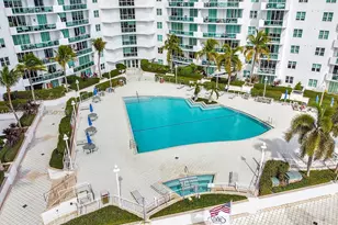 7900 Harbor Island Dr, North Bay Village, FL 33141 - Photo 5