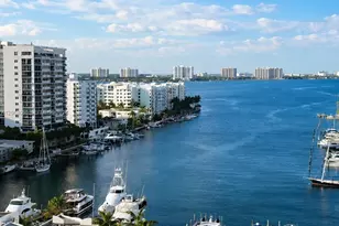 7900 Harbor Island Dr, North Bay Village, FL 33141 - Photo 17