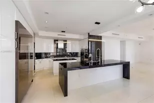 17749 Collins Ave, Sunny Isles Beach, FL 33160 - Photo 19