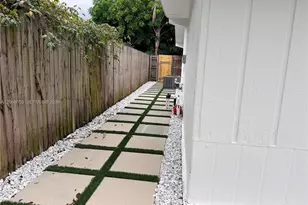 650 SW 55th Ave, Margate, FL 33068 - Photo 21