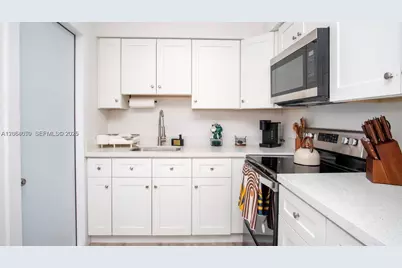7815 NW 5th Ct #2, Miami, FL 33150 - Photo 13