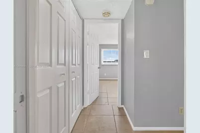 4140 NW 44th Ave #408, Lauderdale Lakes, FL 33319 - Photo 9