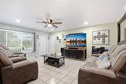 341 SW 54th Ave, Plantation, FL 33317 - Photo 11