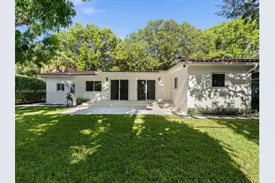 5406 S Le Jeune Rd, Coral Gables, FL 33146 - Photo 5