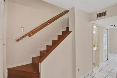 5555 Ludlam Rd #46, South Miami, FL 33155 - Photo 17