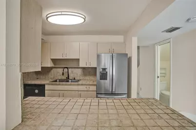 5555 Ludlam Rd #46, South Miami, FL 33155 - Photo 5