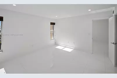 1245 West Ave #401, Miami Beach, FL 33139 - Photo 11