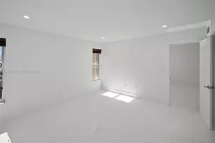 1245 West Ave, Miami Beach, FL 33139 - Photo 11