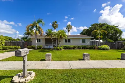 16521 SW 294th Ter, Homestead, FL 33033 - Photo 1