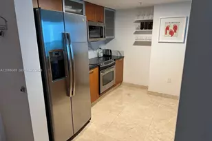 1800 N Bayshore Dr, Miami, FL 33132 - Photo 9