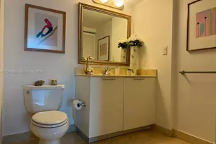 1800 N Bayshore Dr, Miami, FL 33132 - Photo 19