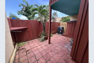 463 SE 14th St #463, Dania Beach, FL 33004 - Photo 5