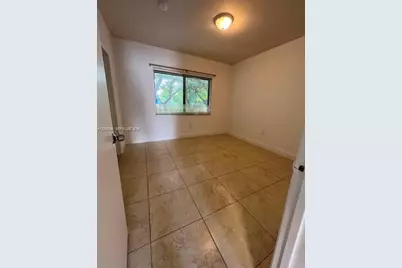 2121 SW 14th Ter #5, Miami, FL 33145 - Photo 9