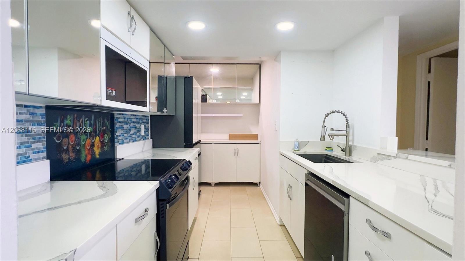 777 S Federal Hwy #RPPH1 - 777 S Federal Hwy #RPPH1, Pompano Beach, FL 33062 Luxury Property | Jose Angel Pina