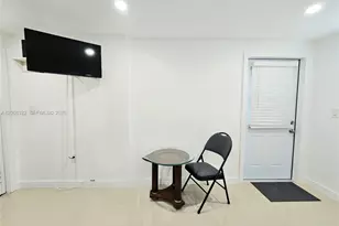 3880 NW 2nd St, Miami, FL 33126 - Photo 5