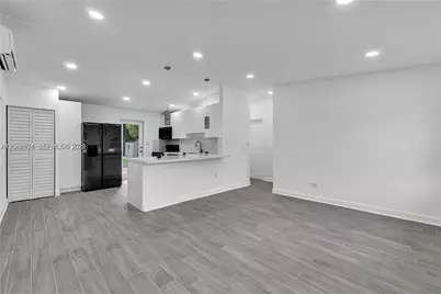 1175 NW 133rd St, North Miami, FL 33168 - Photo 5