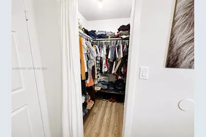 2745 NW 7th Ct, Fort Lauderdale, FL 33311 - Photo 11