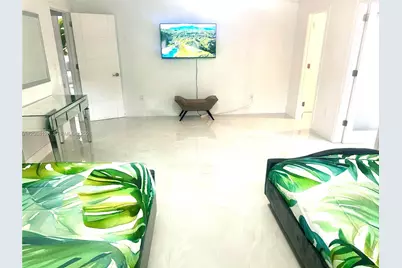 11351 SW 26th St, Miami, FL 33165 - Photo 23