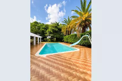 11351 SW 26th St, Miami, FL 33165 - Photo 33