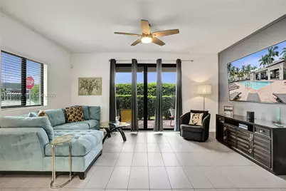 4204 N Dixie Hwy #1, Oakland Park, FL 33334 - Photo 17