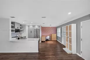 6815 Edgewater Dr, Coral Gables, FL 33133 - Photo 11
