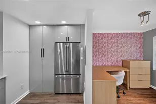 6815 Edgewater Dr, Coral Gables, FL 33133 - Photo 17
