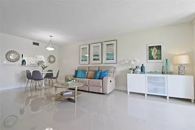 1100 Colony Point Cir #419, Pembroke Pines, FL 33026 - Photo 31