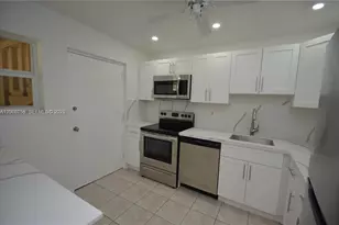7440 Miami Lakes Dr, Miami Lakes, FL 33014 - Photo 3