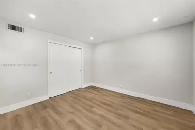 5450 Hollywood Blvd #108, Hollywood, FL 33021 - Photo 11
