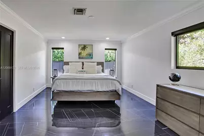 2457 NE 27th Ter, Fort Lauderdale, FL 33305 - Photo 25