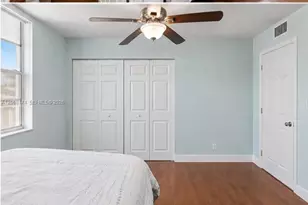 7688 NW 18th St, Margate, FL 33063 - Photo 35