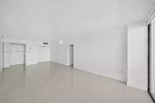 20505 E Country Club Dr, Aventura, FL 33180 - Photo 11