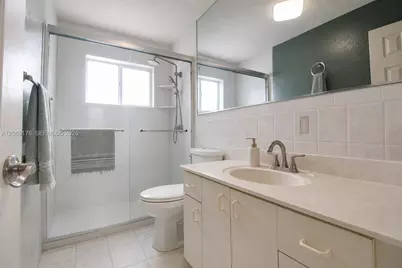 9733 NW 126th Ter, Hialeah Gardens, FL 33018 - Photo 15