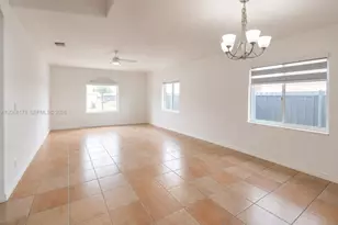 9733 NW 126th Terrace, Hialeah Gardens, FL 33018 - Photo 9