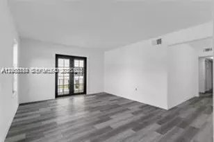 3220 S Le Jeune Rd, Coral Gables, FL 33134 - Photo 5