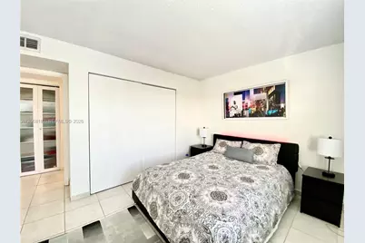 401 Golden Isles Dr #505, Hallandale Beach, FL 33009 - Photo 15