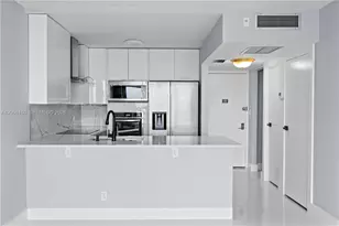 20335 W Country Club Dr, Aventura, FL 33180 - Photo 5