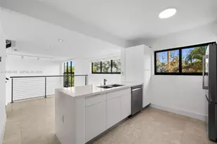 225 E Enid Dr, Key Biscayne, FL 33149 - Photo 17