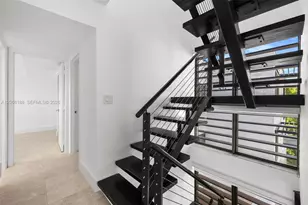 225 E Enid Dr, Key Biscayne, FL 33149 - Photo 23