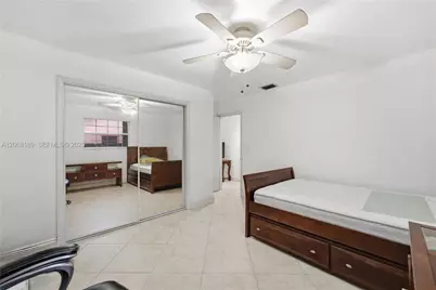 5190 SW 28th Ter, Dania Beach, FL 33312 - Photo 15