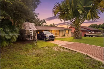 5190 SW 28th Ter, Dania Beach, FL 33312 - Photo 1