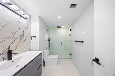 20379 W Country Club Dr #1938, Aventura, FL 33180 - Photo 11