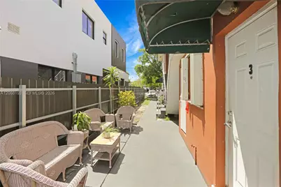 3191 SW 23rd St, Miami, FL 33145 - Photo 19