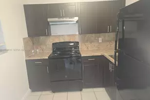 13725 NE 6th Ave, North Miami, FL 33161 - Photo 3