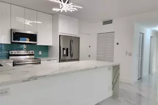 3505 S Ocean Dr, Hollywood, FL 33019 - Photo 5
