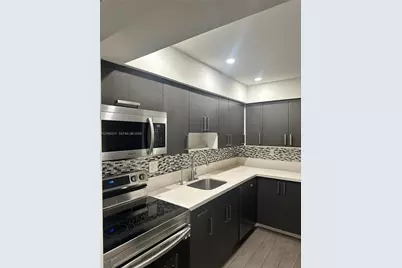 9449 SW 76th St #T5, Miami, FL 33173 - Photo 1