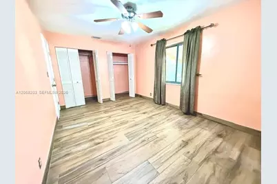 1124 NE 7th St, Hallandale Beach, FL 33009 - Photo 27