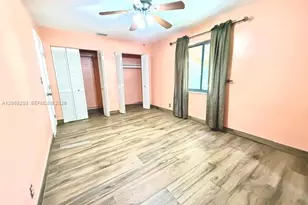 1124 NE 7th St, Hallandale Beach, FL 33009 - Photo 27